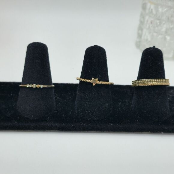 Bundle of 7 Vintage-Modern Rings! - Picture 5 of 11